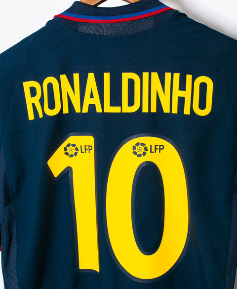 Barcelona 2003-04 Ronaldinho Third Kit (M)