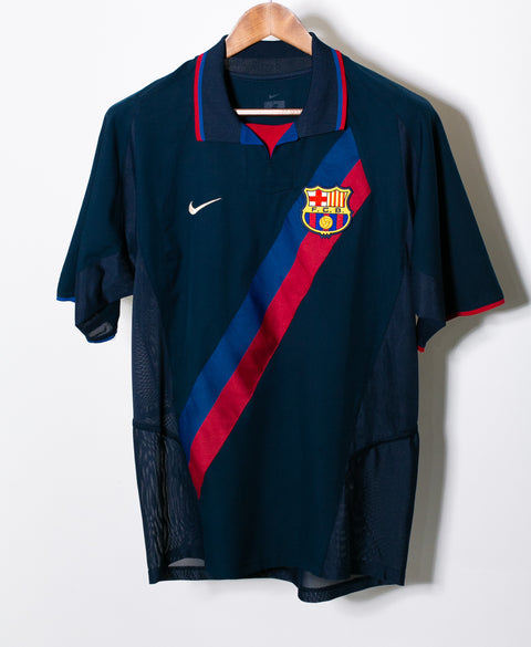 Barcelona 2003-04 Ronaldinho Third Kit (M)