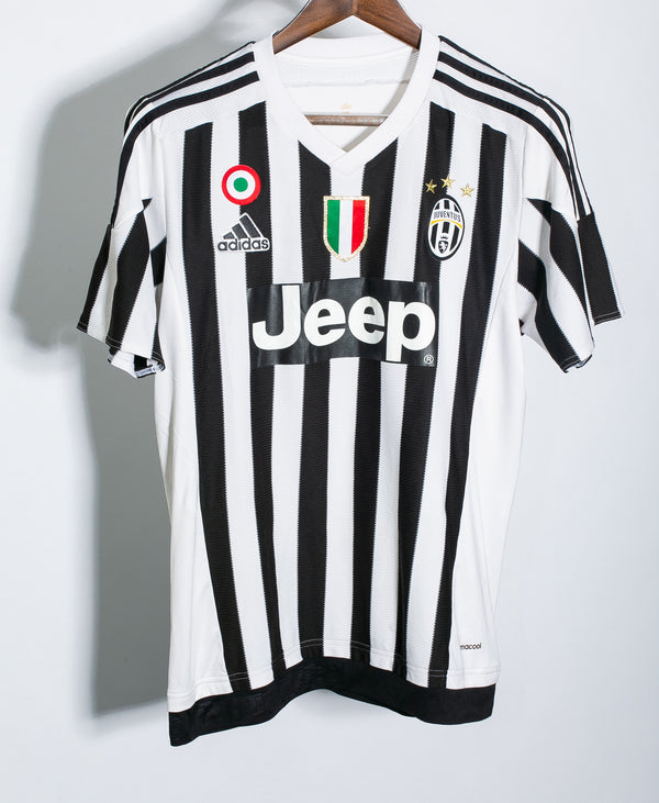 Juventus 2015-16 Dybala Home Kit (L)
