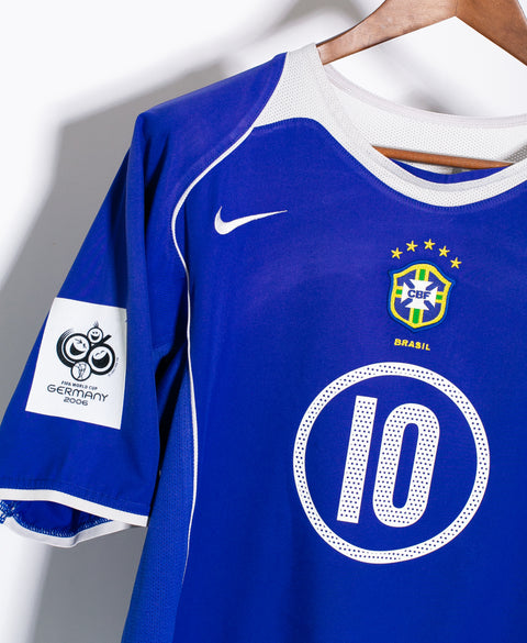 Brazil 2004 Ronaldinho Away Kit (M)