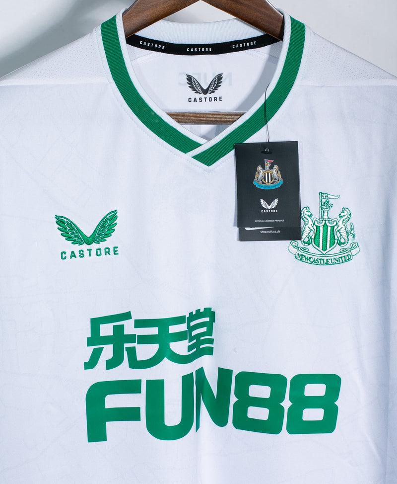 Newcastle 2022-23 Almiron Third Kit (XL)