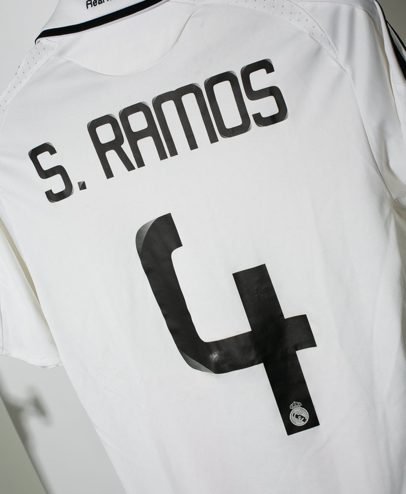 Real Madrid 2008-09 Sergio Ramos Home Kit (S)