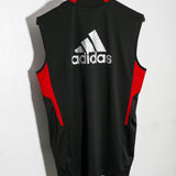 Liverpool 2011 Sleeveless Training Top (L)