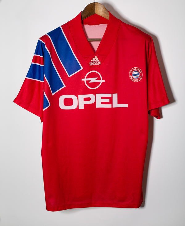 Bayern Munich 1991-93 Home Kit (L)
