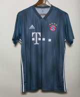 Bayern Munich 2018-19 Kimmich Third Kit (XL)