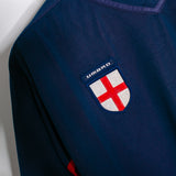 England 2002 Beckham Reversible Away Kit (L)