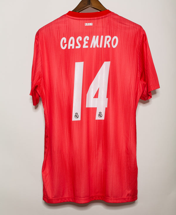 Real Madrid 2018-19 Casemiro Third Kit (XL)