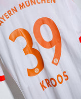 Bayern Munich 2012-13 Kroos Away Kit (L)