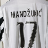Juventus 2015-16 Mandzukic Home Kit (XL)