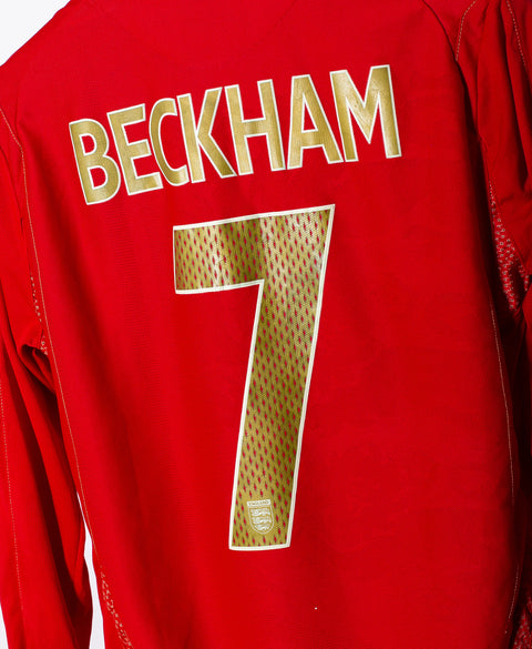 England 2006 Beckham Long Sleeve Away Kit (M)