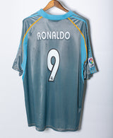 Real Madrid 2003-04 Ronaldo Third Kit (2XL)