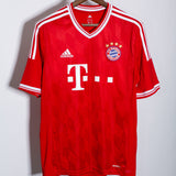 Bayern Munich 2013-14 Lahm Home Kit (L)