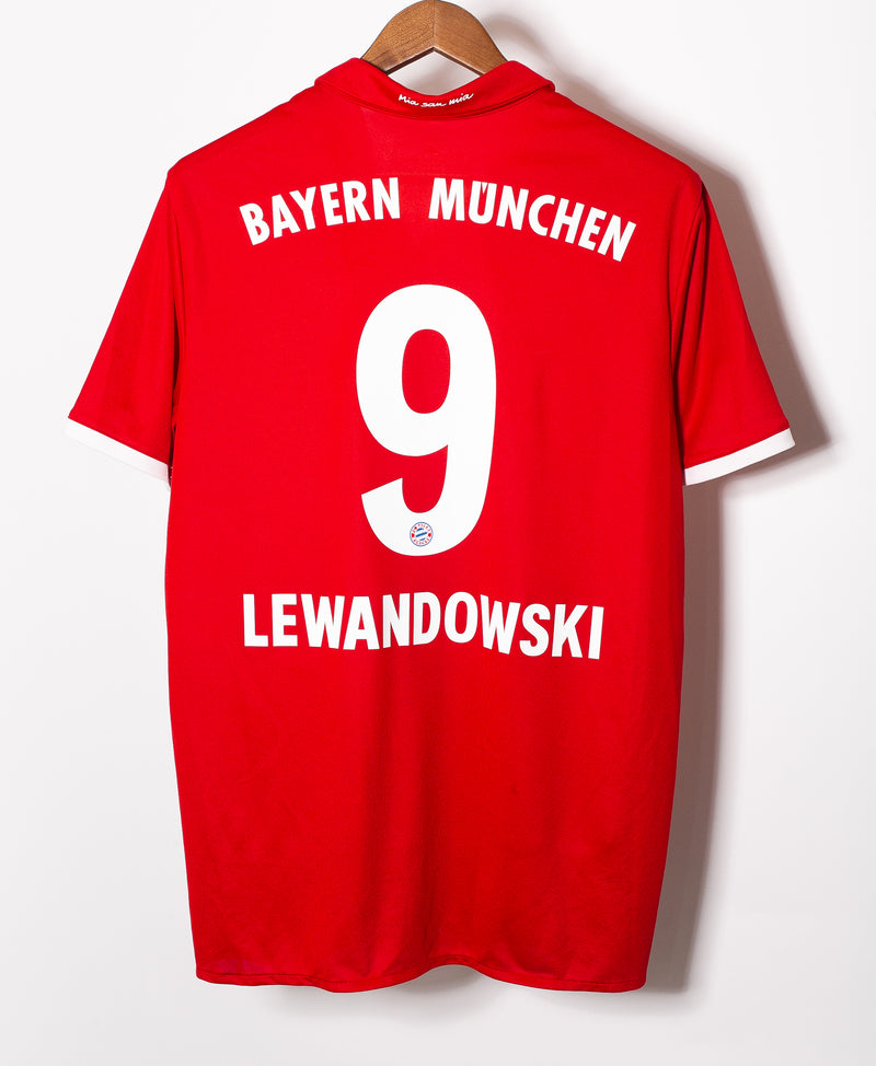 Bayern Munchen 2016-17 Lewandowski Home Kit (XL)