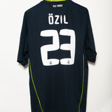 Real Madrid 2010-11 Ozil Away Kit (XL)
