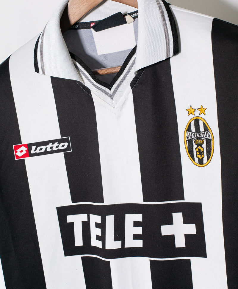 Juventus 2000-01 Coppa Italia Del Piero Home Kit (M)