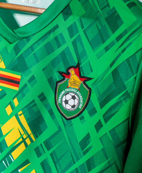 Zimbabwe 2021-22 Away Kit (L)