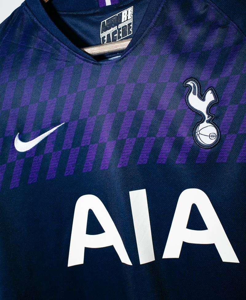 Tottenham 2019-20 Kane Away Kit (L)
