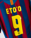 Barcelona 2005-06 Eto'o Home Kit (M)