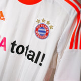Bayern Munich 2012-13 Tymoshchuk Away Kit (L)