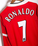Manchester United 2004-05 Ronaldo Long Sleeve Home Kit (L)
