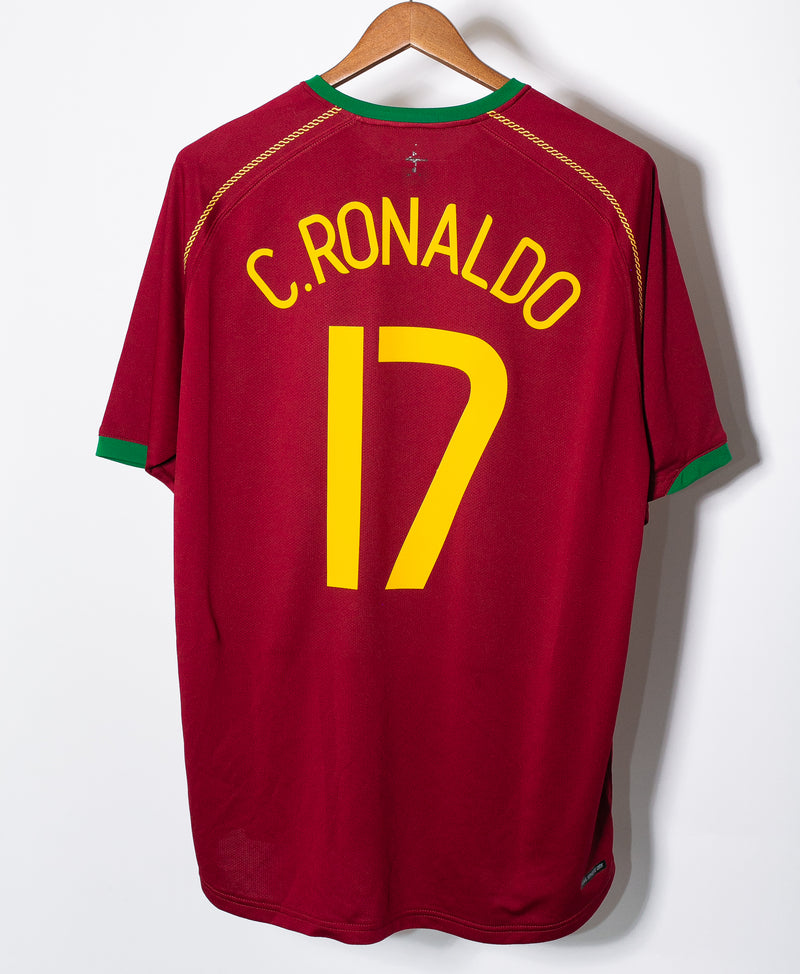 Portugal 2006 Ronaldo Home Kit (2XL) – Saturdays Football