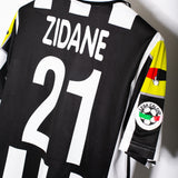 Juventus 2000-01 Zidane Home Kit (M)