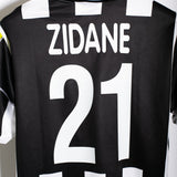 Juventus 2000-01 Zidane Home Kit (M)