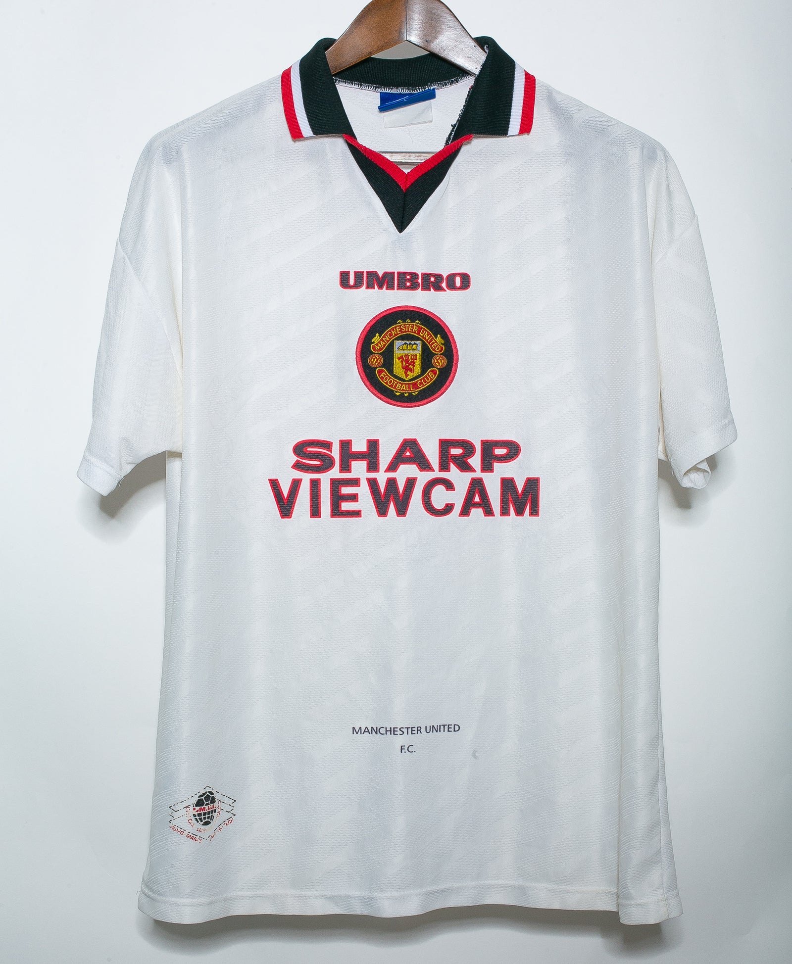 Manchester United 1996-97 Cantona Away Kit (L) SOLD IN STORE 