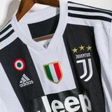 Juventus 2018-19 Ronaldo Home Kit (L)