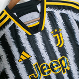 Juventus 2023-24 Chiesa Home Kit (XL)