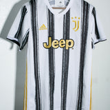Juventus 2020-21 Ronaldo Home Kit (L)