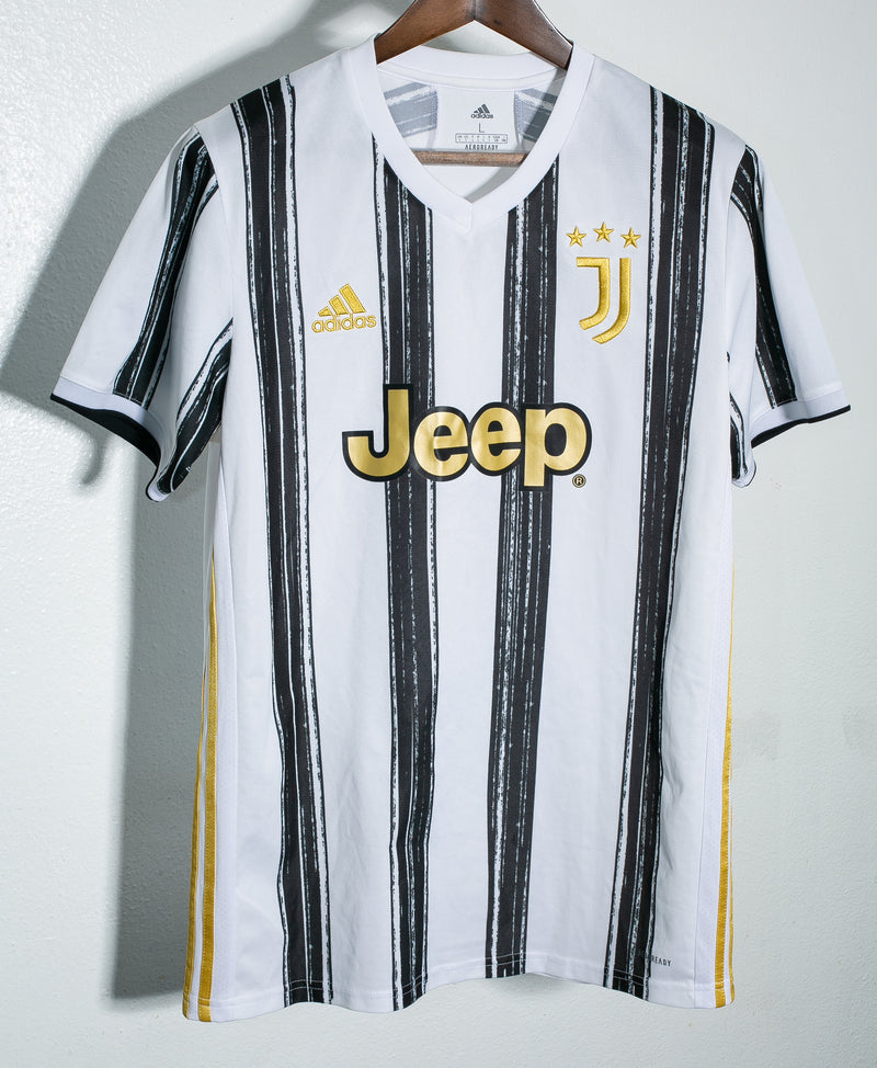 Juventus 2020-21 Ronaldo Home Kit (L)