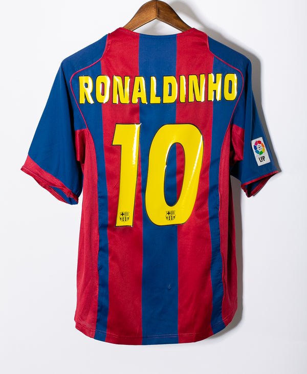Barcelona 2004-05 Ronaldinho Home Kit (M)