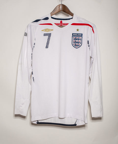 England 2009 Beckham Long Sleeve Home Kit (M)