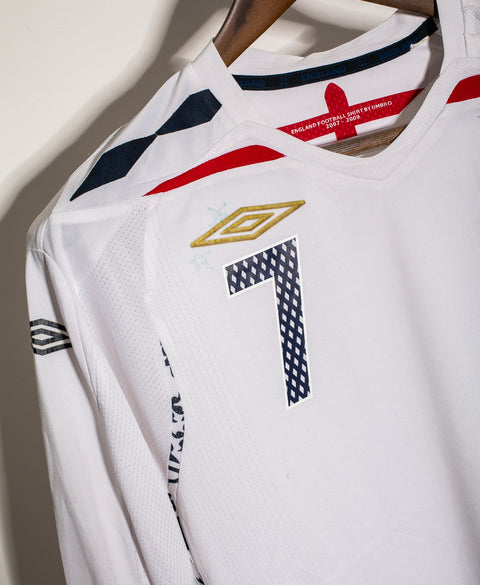 England 2009 Beckham Long Sleeve Home Kit (M)