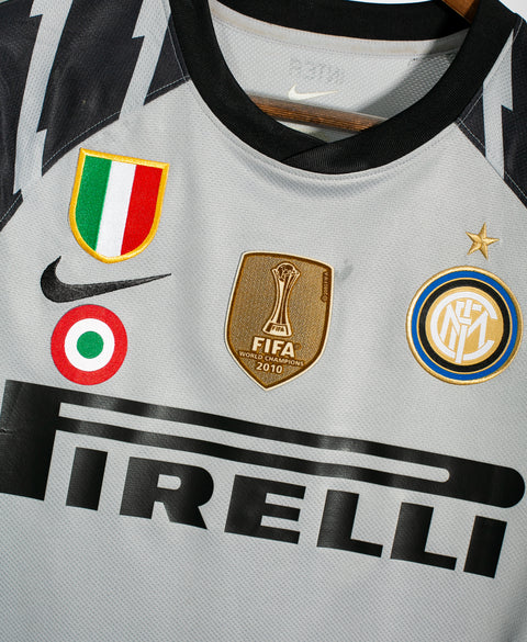 Inter Milan 2010-11 Cesar GK Home Kit (M)