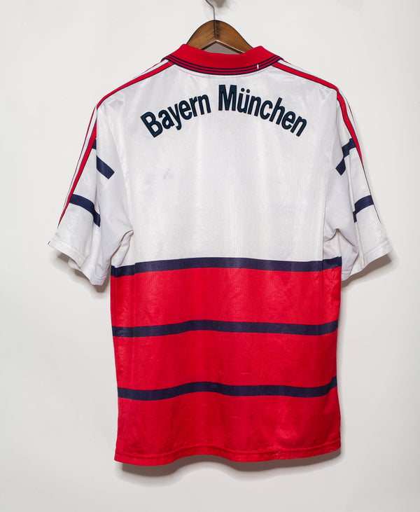 Bayern Munich 1999-00 Away Kit (L)