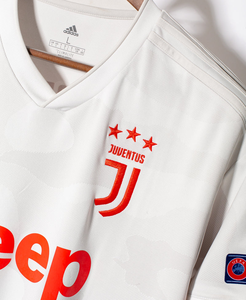 Juventus 2019-20 Bernardeschi Away Kit (L)