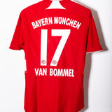 Bayern Munich 2008-09 V. Bommel Home Kit (M)