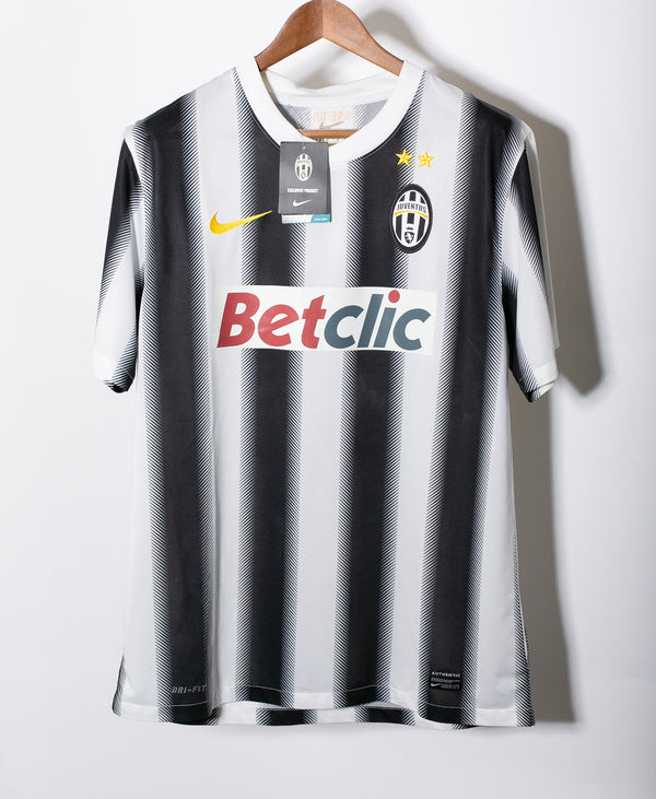 Juventus 2011-12 Pirlo Home Kit NWT (L)
