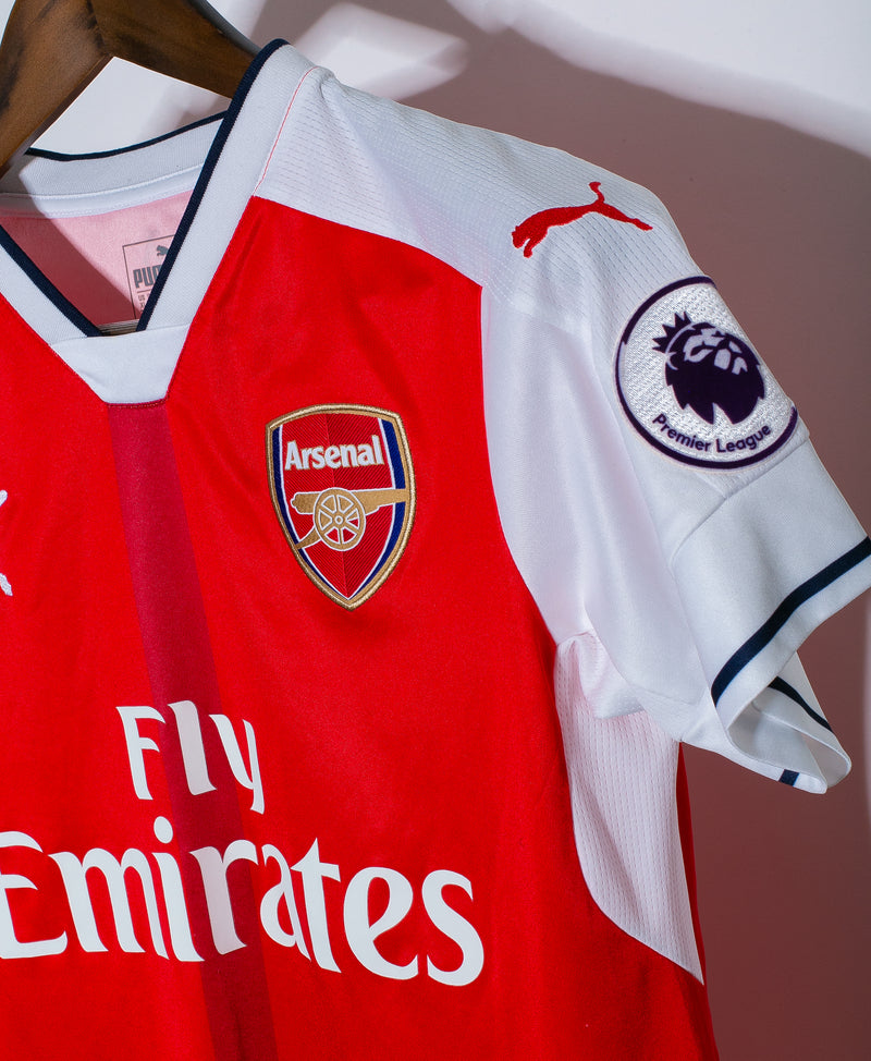 Arsenal 2016-17 Ozil Home Kit (Youth XL)