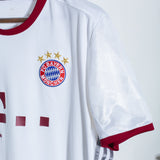 Bayern Munich 2016-17 Muller Third Kit (XL)