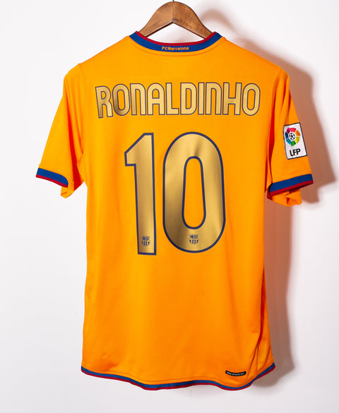 Barcelona 2006-07 Ronaldinho Away Kit (S)