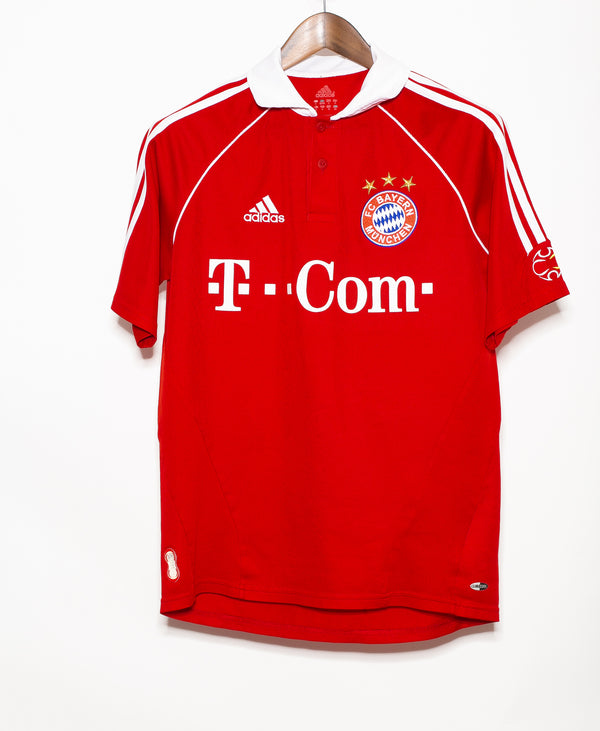 Bayern Munich 2005-06 Podolski Home Kit (M)