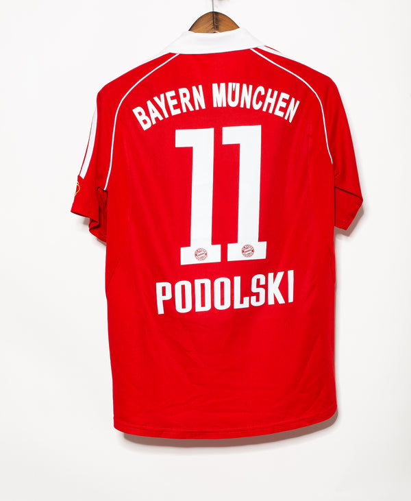 Bayern Munich 2005-06 Podolski Home Kit (M)