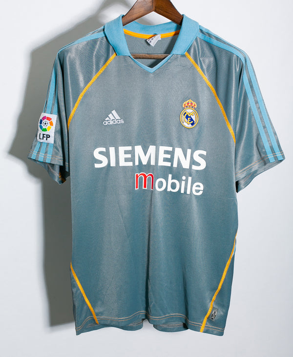 Real Madrid 2003-04 Ronaldo Third Kit (M)
