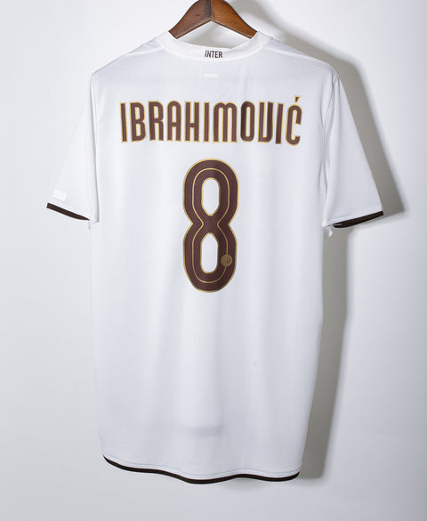 Inter Milan 2008-09 Ibrahimovic Away Kit (XL)