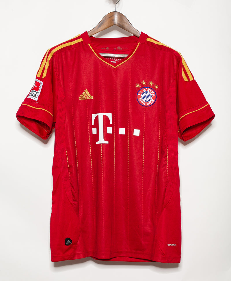 Bayern Munich 2012-13 Schweinsteiger Home Kit (XL)