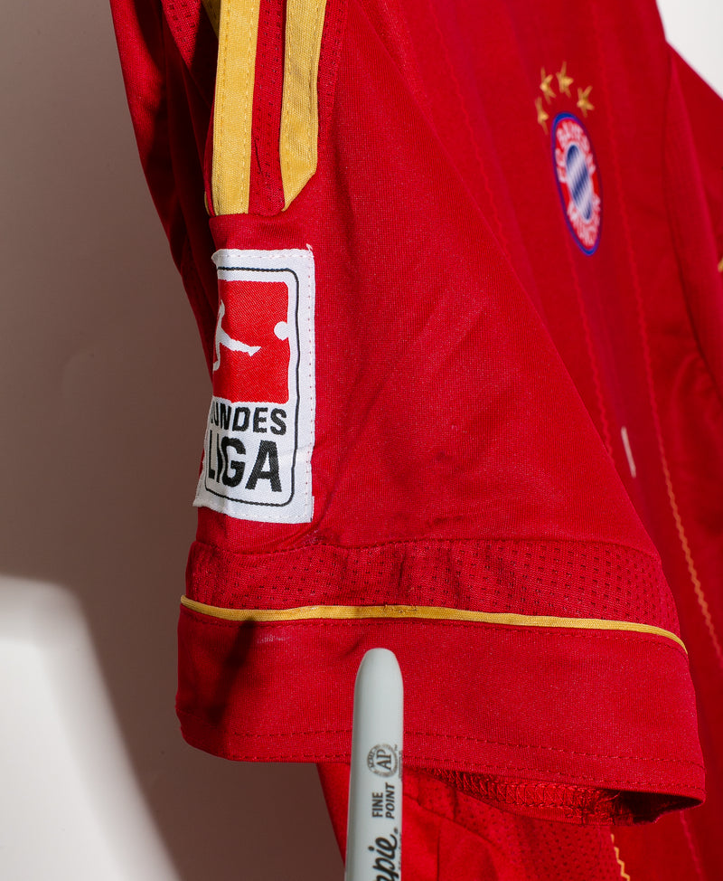 Bayern Munich 2012-13 Schweinsteiger Home Kit (XL)