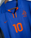 Netherlands 2000 Bergkamp Away Kit (M)